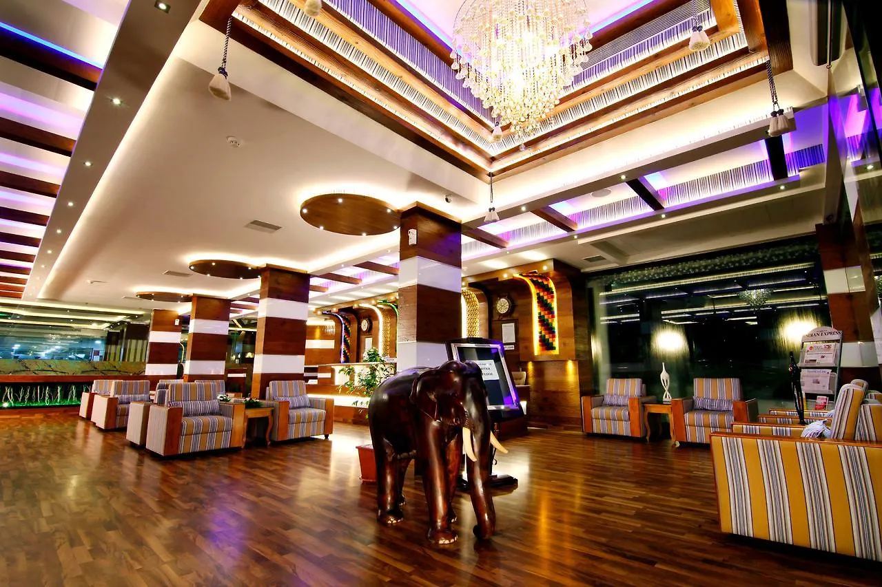 Hotel Blue Nile Каннур